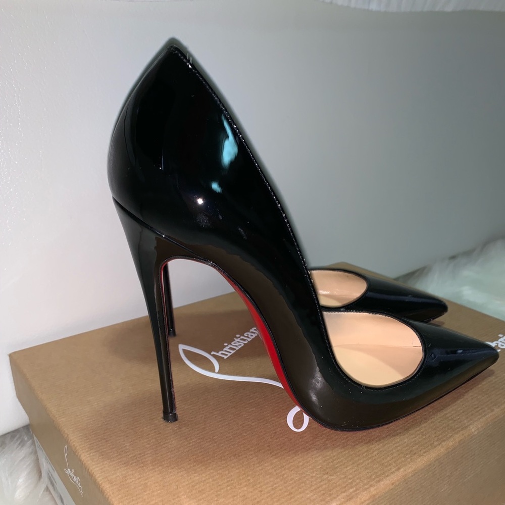 Christian louboutin so Kate pump 120